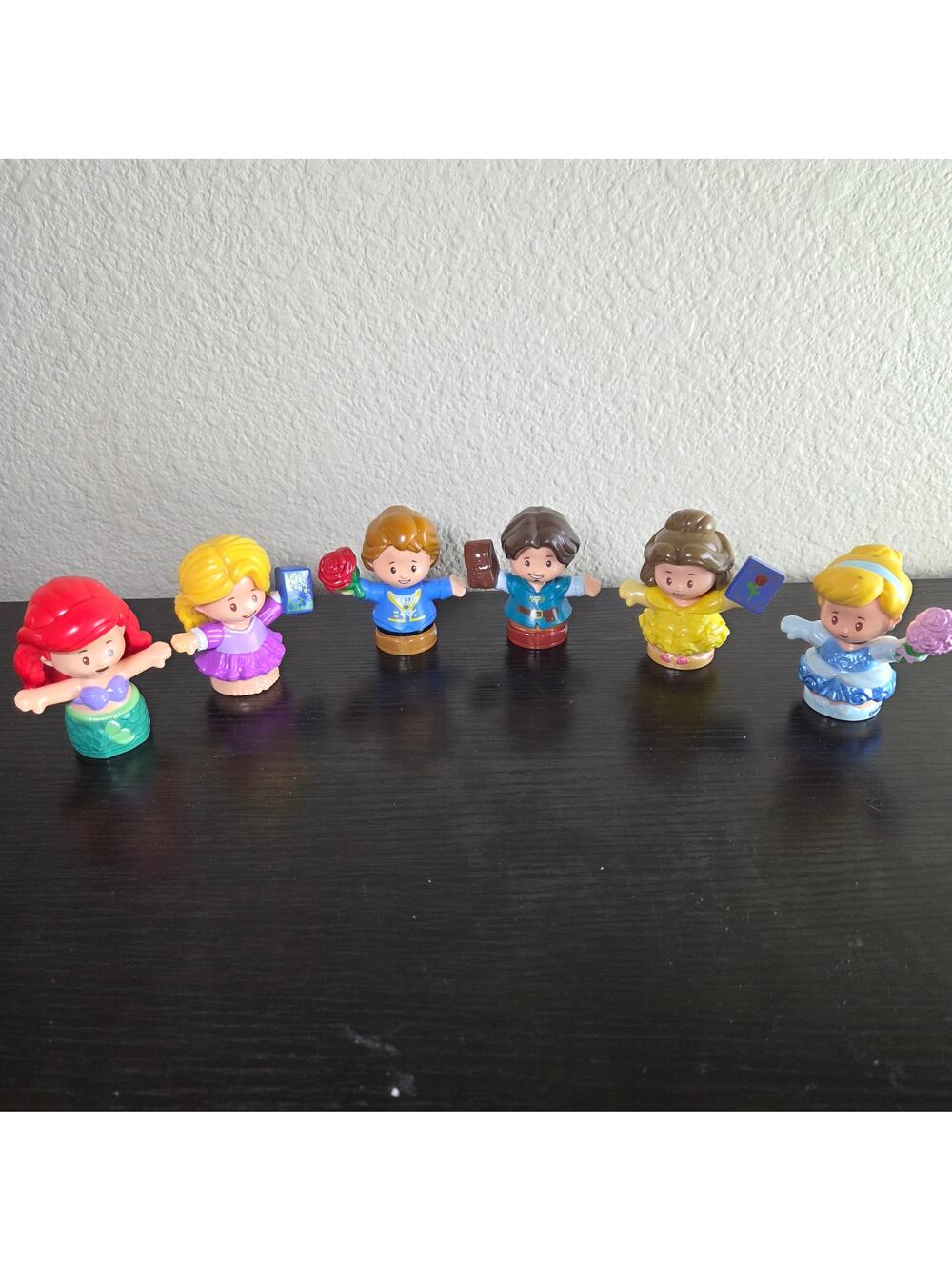 Fisher Price Little People Disney Princesses Cinderella Ariel Belle Rapunzel